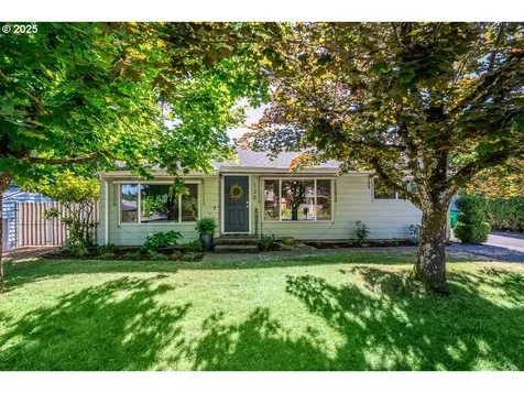 128 NE 127th Avenue Portland OR 97230