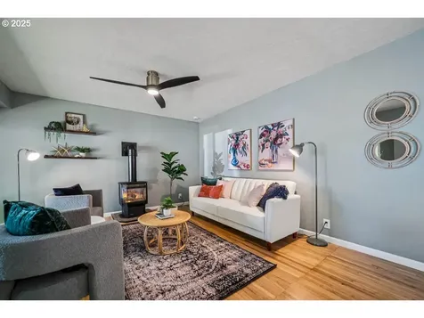 128 NE 127th Avenue Portland OR 97230