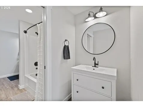 3919 NE St Johns Road Vancouver WA 98661