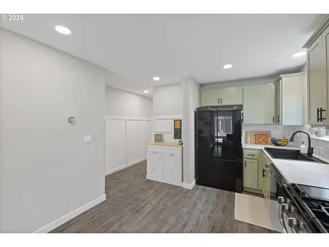 3919 NE St Johns Road Vancouver WA 98661