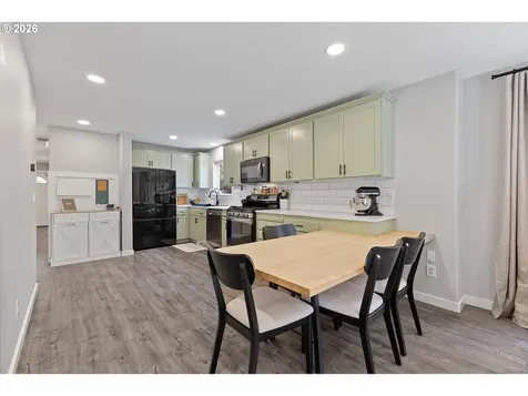 3919 NE St Johns Road Vancouver WA 98661