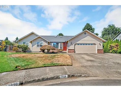 2954 Brett Loop Eugene OR 97404