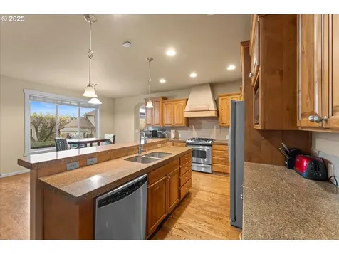 15485 SW Willamette Valley Court Beaverton OR 97007
