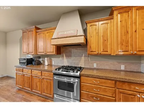 15485 SW Willamette Valley Court Beaverton OR 97007