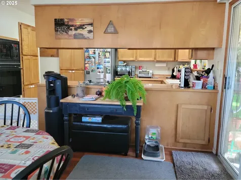 1523 NW Thompson Way Grants Pass OR 97526