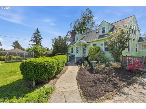 3723 SE 130th Avenue Portland OR 97236