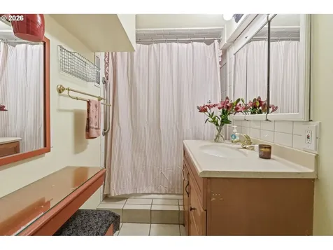 3723 SE 130th Avenue Portland OR 97236