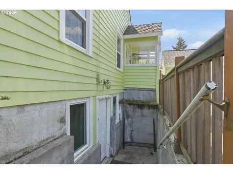 3723 SE 130th Avenue Portland OR 97236