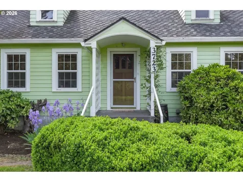 3723 SE 130th Avenue Portland OR 97236