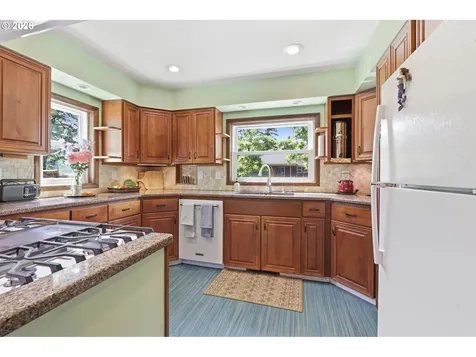 3723 SE 130th Avenue Portland OR 97236