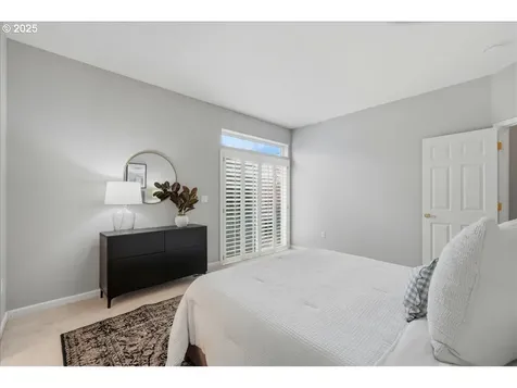 15001 NW Elaina Lane Portland OR 97229