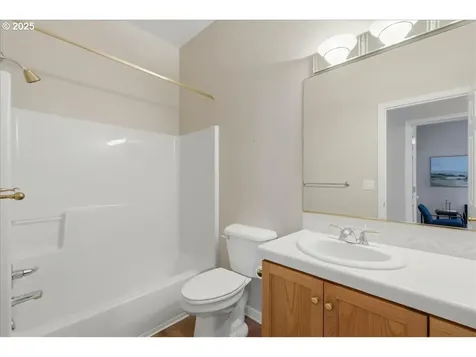 15001 NW Elaina Lane Portland OR 97229