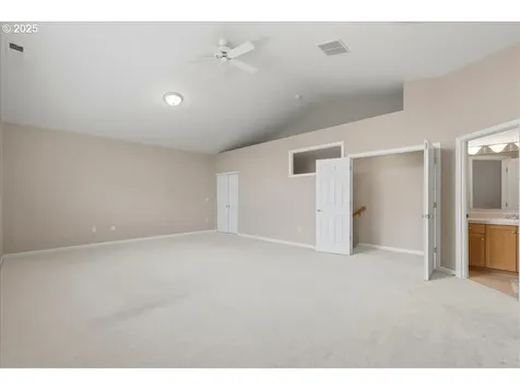15001 NW Elaina Lane Portland OR 97229