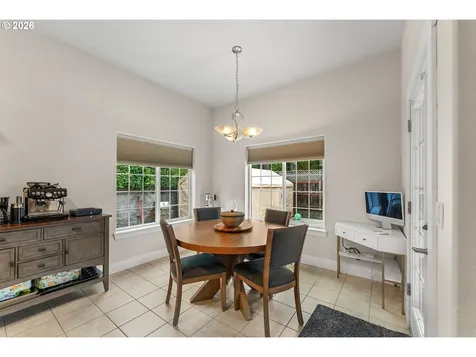 554 Oak Valley Loop Winchester OR 97495