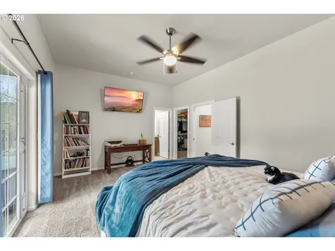 554 Oak Valley Loop Winchester OR 97495