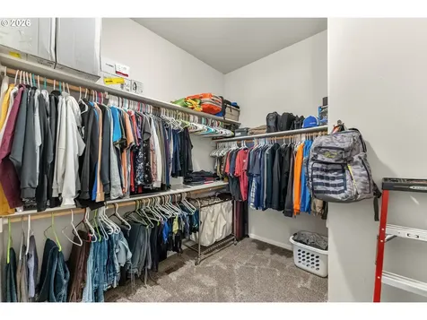554 Oak Valley Loop Winchester OR 97495