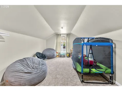 554 Oak Valley Loop Winchester OR 97495