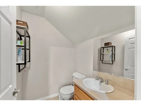 554 Oak Valley Loop Winchester OR 97495