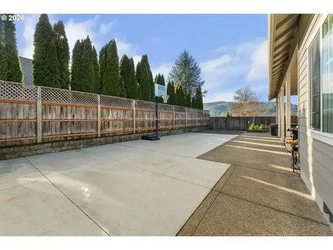 554 Oak Valley Loop Winchester OR 97495