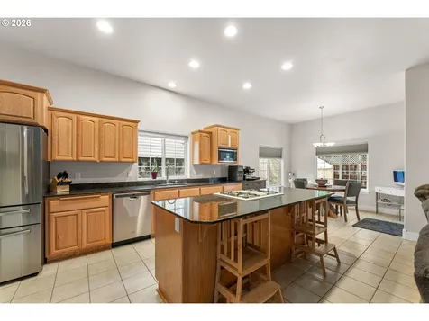 554 Oak Valley Loop Winchester OR 97495