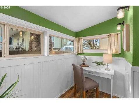 1126 SE 16th Avenue Portland OR 97214