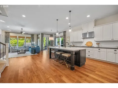 28345 SW Morningside Avenue Wilsonville OR 97070
