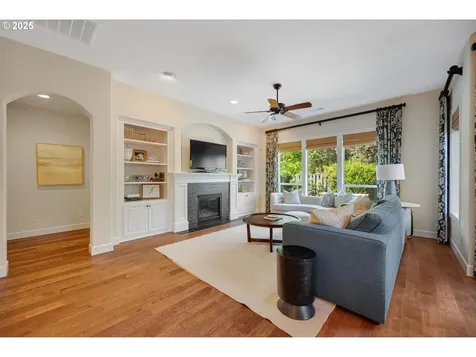 28345 SW Morningside Avenue Wilsonville OR 97070