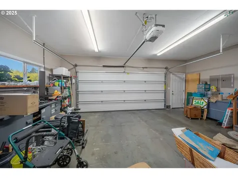3010 Longwood Drive Reedsport OR 97467