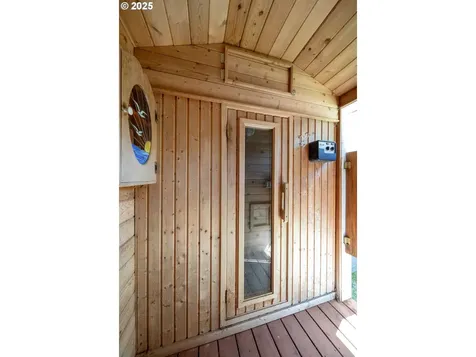 3010 Longwood Drive Reedsport OR 97467