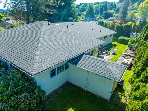 3010 Longwood Drive Reedsport OR 97467