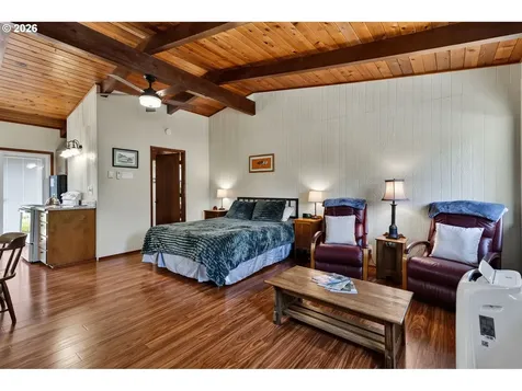 46725 Goodpasture Road Vida OR 97488