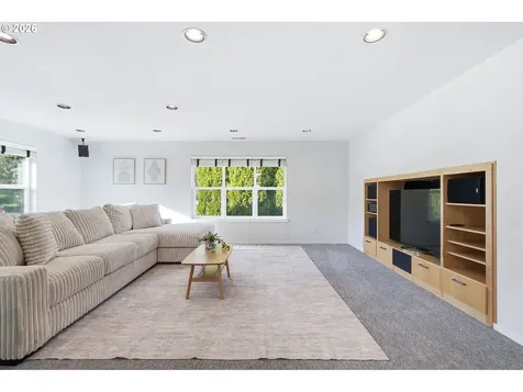 15900 SW Breccia Drive Beaverton OR 97007