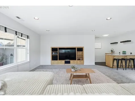 15900 SW Breccia Drive Beaverton OR 97007