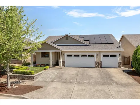 2731 Baines Boulevard Hubbard OR 97032
