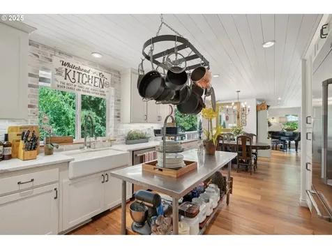 15785 SW Bull Mountain Road Portland OR 97224