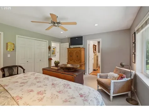 15785 SW Bull Mountain Road Portland OR 97224