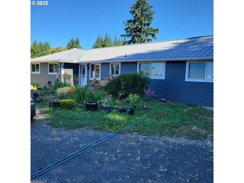 36011 SE Tracy Road Estacada OR 97023