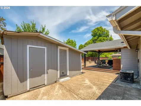 1425 NE Garden Court Keizer OR 97303