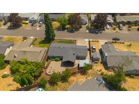 1425 NE Garden Court Keizer OR 97303