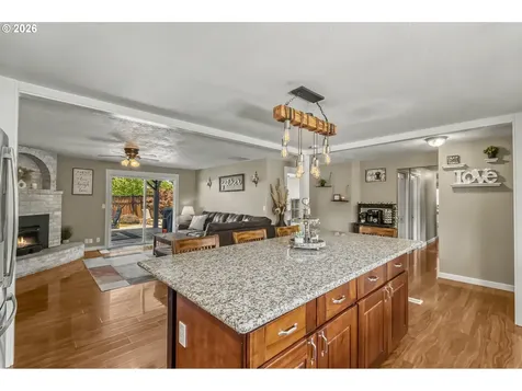1425 NE Garden Court Keizer OR 97303