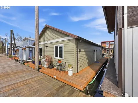 34326 Johnsons Landing Road Scappoose OR 97056
