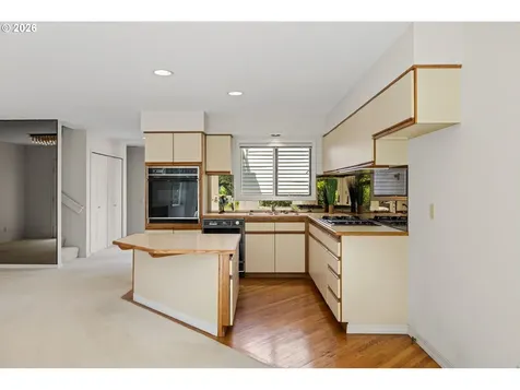 1281 NW Weybridge Way Beaverton OR 97006