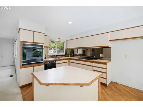 1281 NW Weybridge Way Beaverton OR 97006