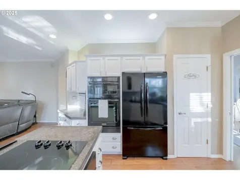 925 Scepter Court NE Salem OR 97301