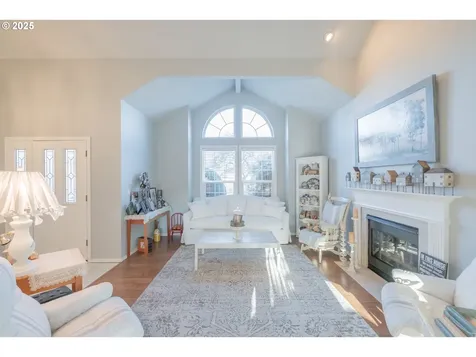 925 Scepter Court NE Salem OR 97301