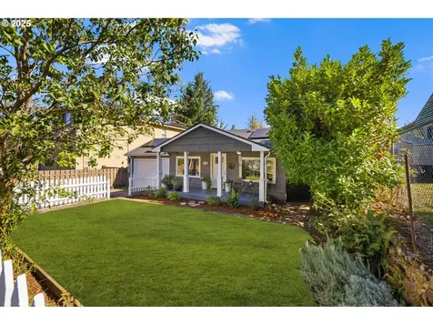1112 NE 160th Avenue Portland OR 97230