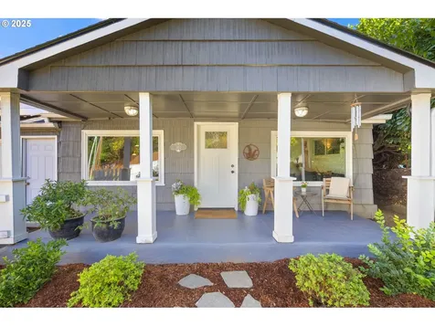1112 NE 160th Avenue Portland OR 97230