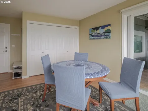 183 W Grand Avenue Astoria OR 97103