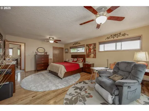 4405 NE 29th Avenue Vancouver WA 98663