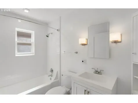 312 NE 61st Avenue Portland OR 97213
